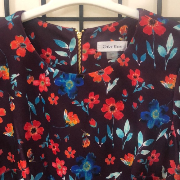 BNWT Calvin Klein Floral Dress - Picture 2 of 5
